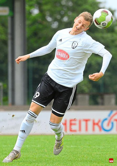 Traf zum 1:0: Johannes Francke (l.). Foto: Johannes Oetz (WN)